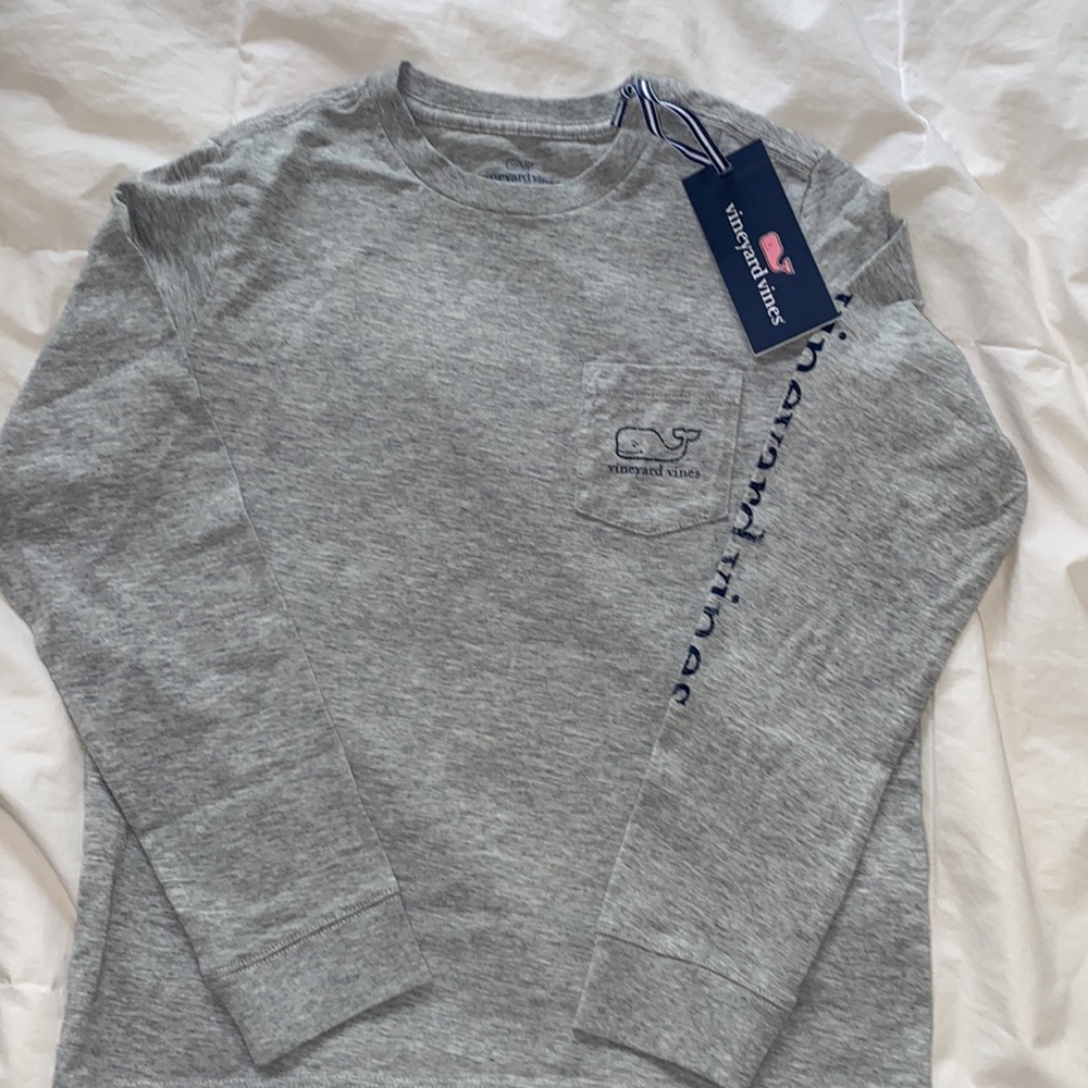 Not 4 Sale Vineyard vines long sleeved Pocket Vintage Whale Gray t-shirt Size 7 - Picture 1 of 8